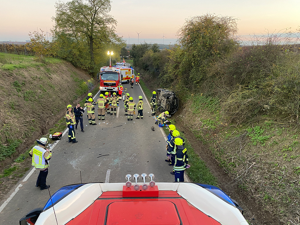 Verkehrsunfall Landstraße Richtung Worms-Abenheim am 03.11.2024